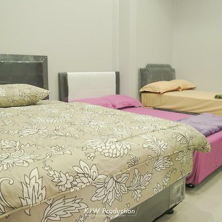 M Stay Guest House Jogja Yogyakarta Exterior photo
